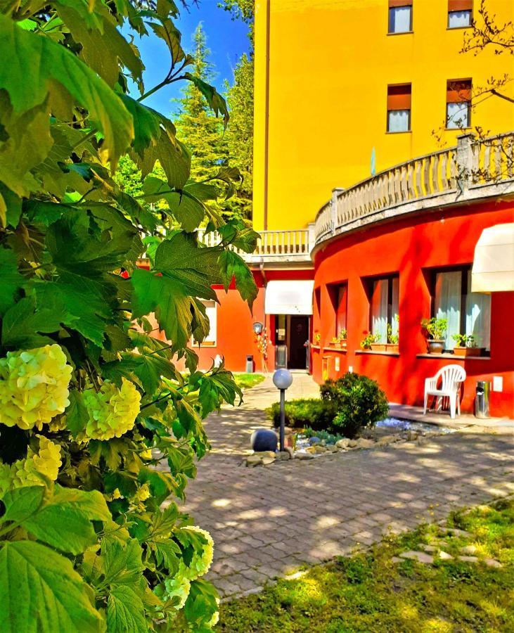 Hotel Prato Verde Polinago Extérieur photo